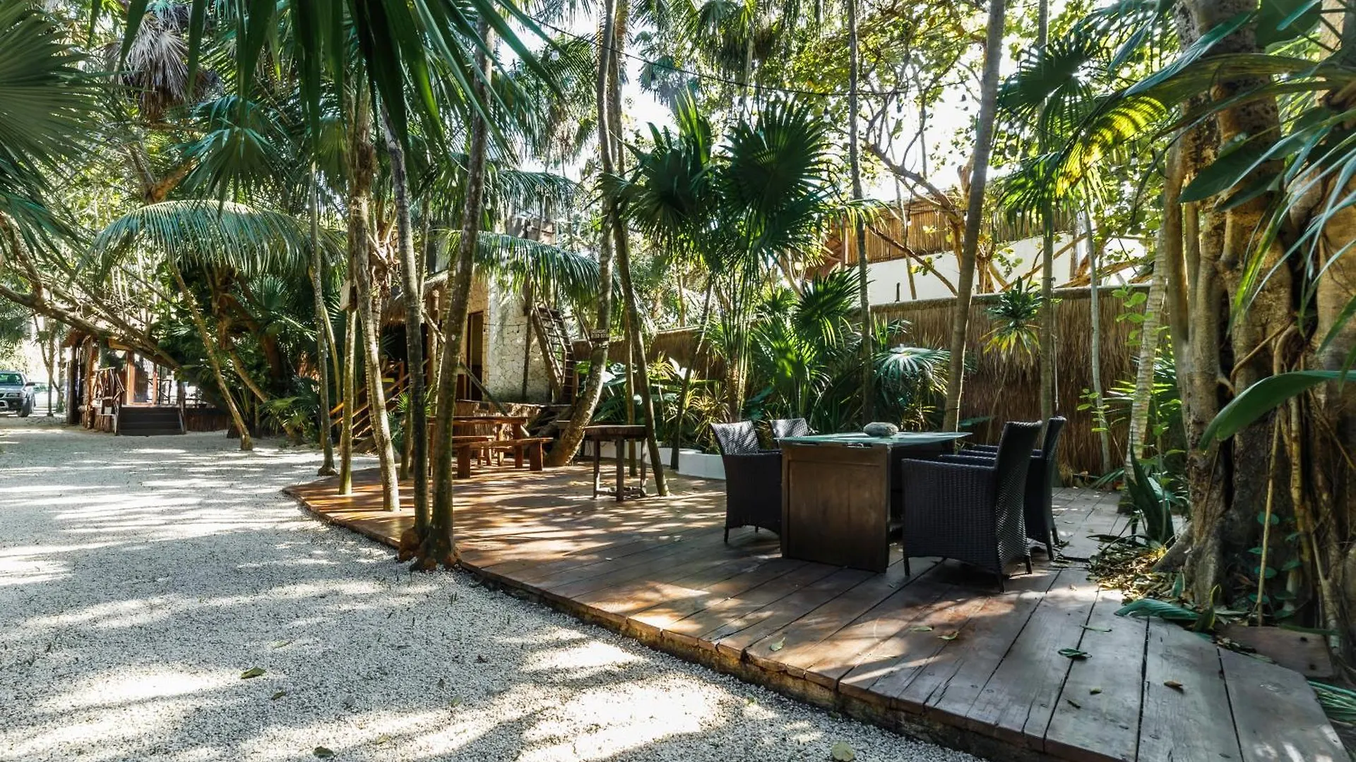 Eco Banitas Tulum Hotel