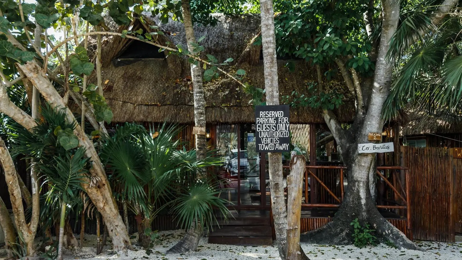 Eco Banitas Tulum Hotel