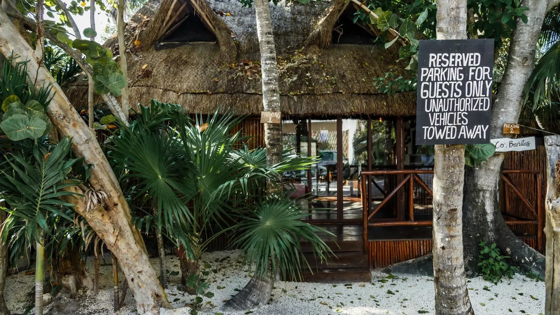 Hotel Co.Bañitas Tulum
