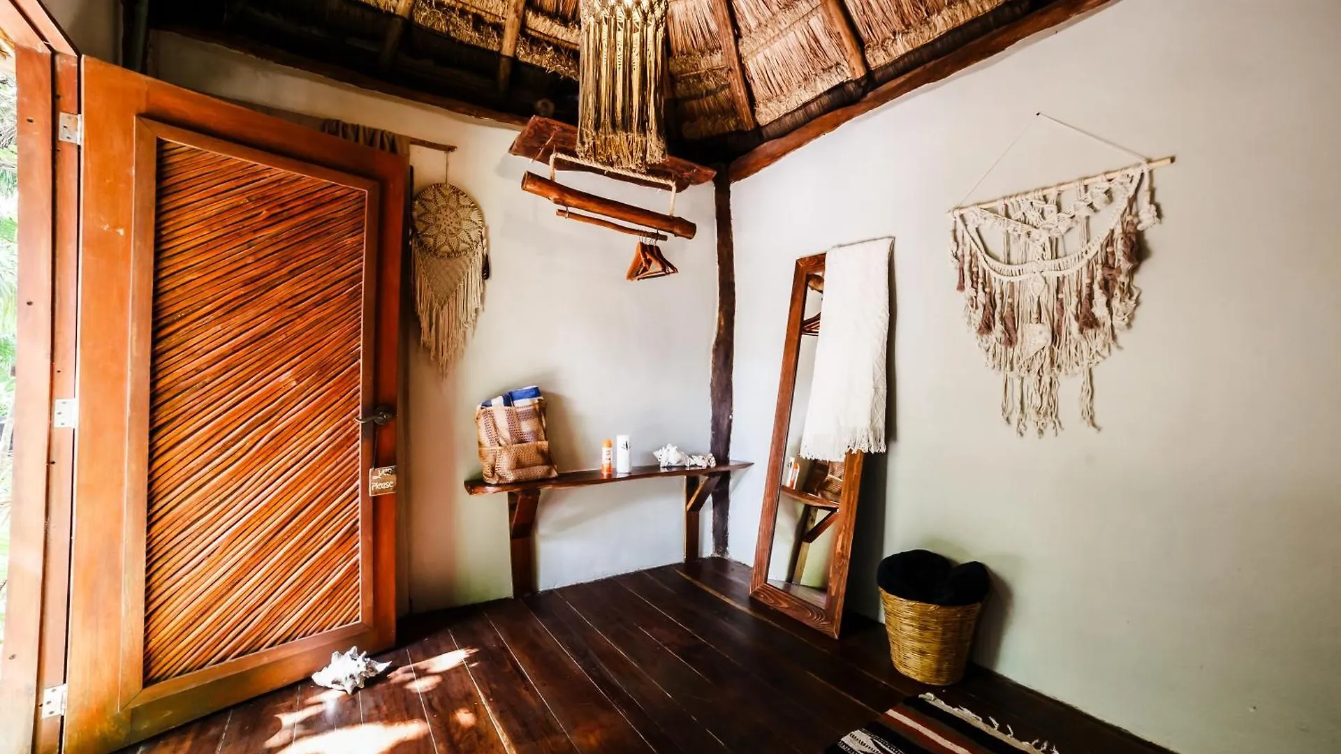 Hotel Co.Bañitas Tulum