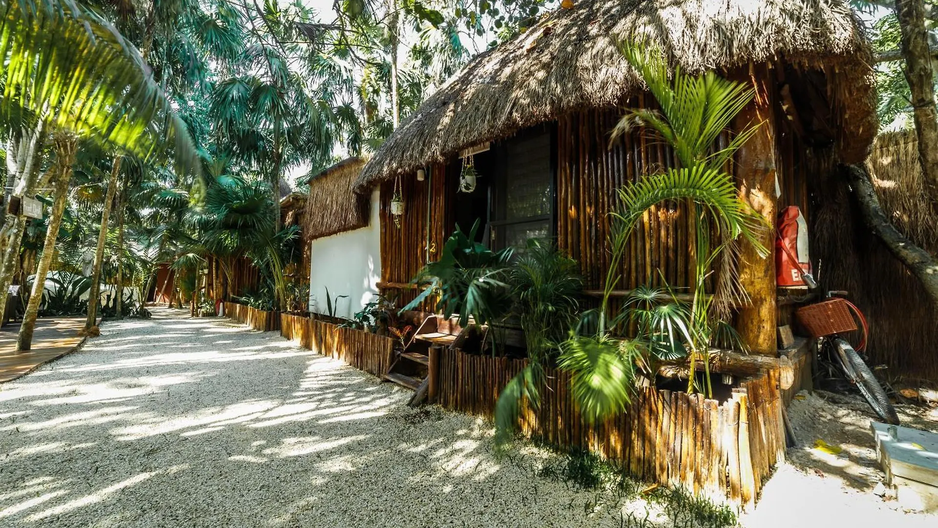 Hotel Co.Bañitas Tulum