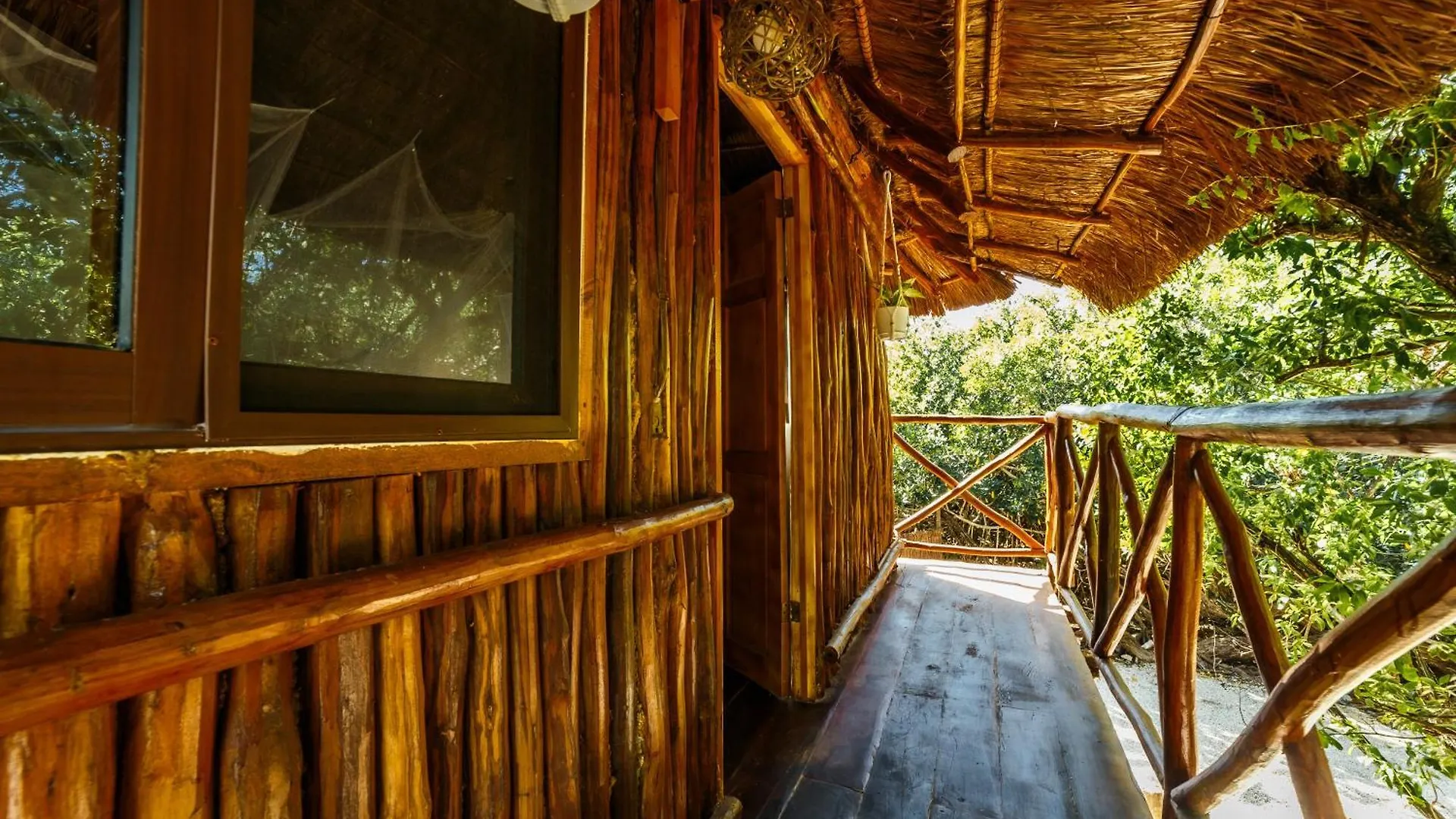 Eco Banitas Tulum Hotel